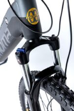 Batterie lithium intégrée 624 Wh du Moma Bikes EMTB-29 Pro