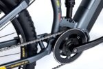 Vue arrière du VTT électrique Moma Bikes EMTB-29 Pro Full Suspension